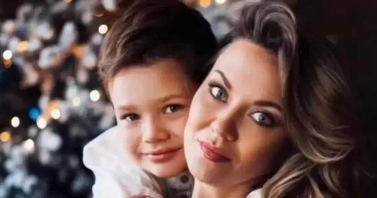 Анна Саліванчук показалась з сином у лікарні: що сталося?