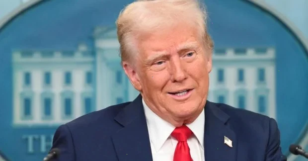 Демократи в США вимагають усунути Трампа через його слова про Іран, - Axios