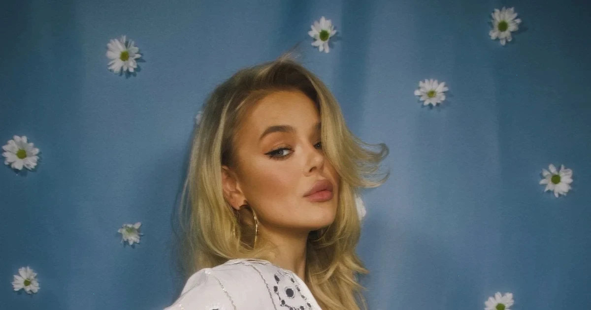 Аліна Гросу поділилася ніжними моментами з новонародженим сином