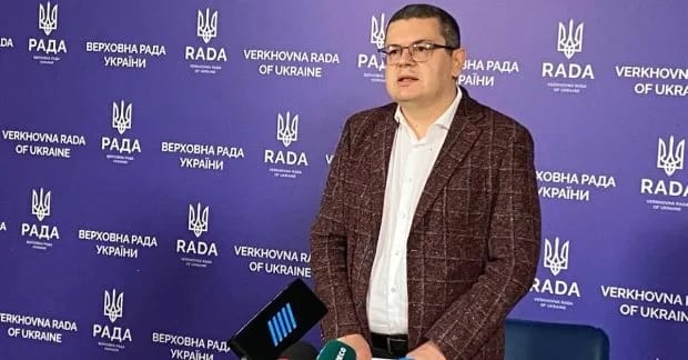 Нардеп пояснив свою заяву про спроможність України воювати ще 10 років