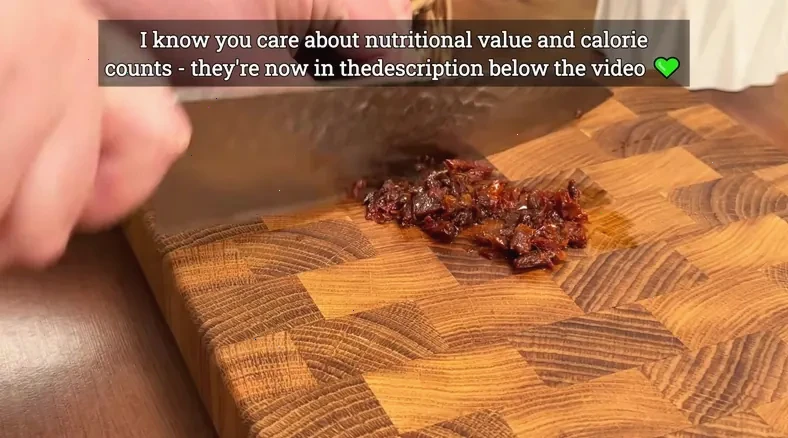 Italian tomato cucumber salad — step 4