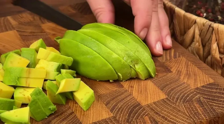 Mediterranean chickpea salad — step 2