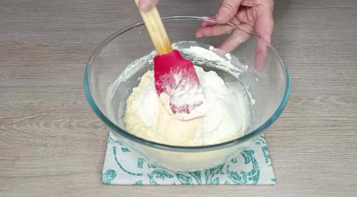 оладки з кисломолочним сиром — крок 4, покроковий рецепт