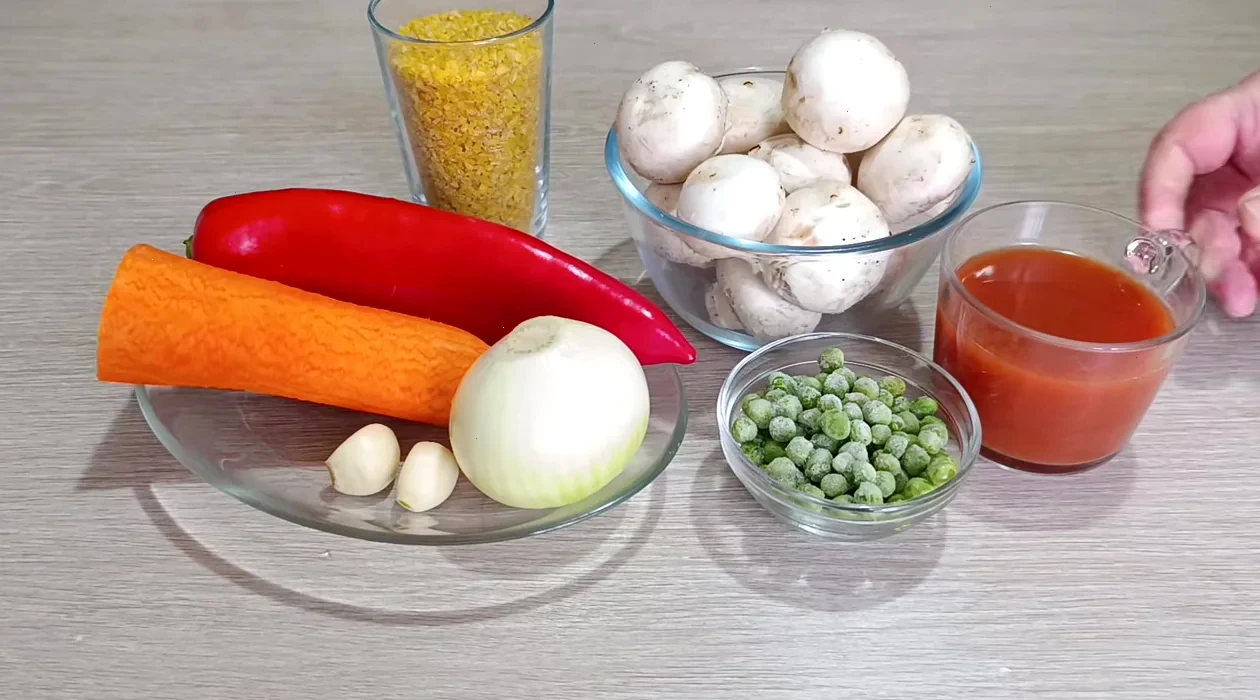 Пісний булгур з овочами — швидкий і смачний рецепт