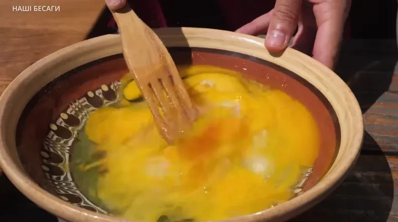 сирники з кисломолочного сиру — крок 2, покроковий рецепт