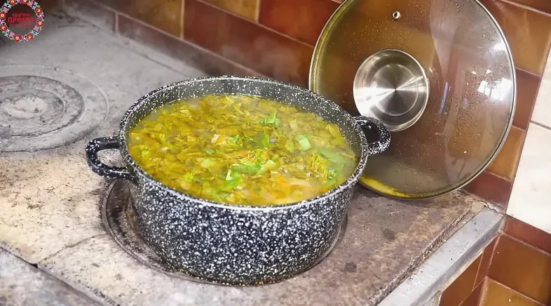 зелений борщ з щавлем — крок 4, покроковий рецепт