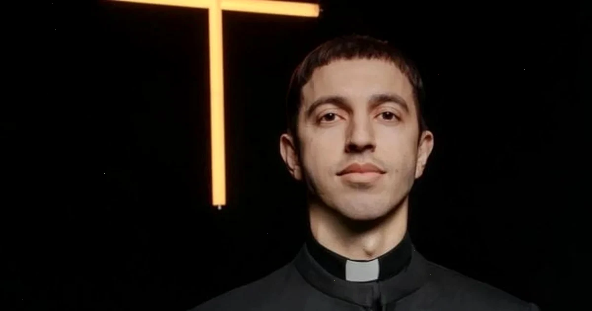 скандал через нову пісню, новини, Україна, Іван Люлєнов, Священик Василій Кінах, TikTok