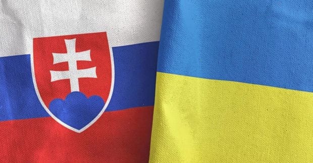 Словаччина погрожує заблокувати нові санкції проти Росії, але підтримує кредит для України