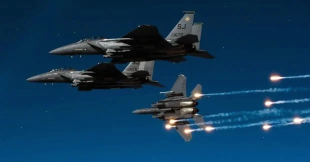 США втратили два літаки: війна в Ірані увійшла в нову фазу, - Bloomberg