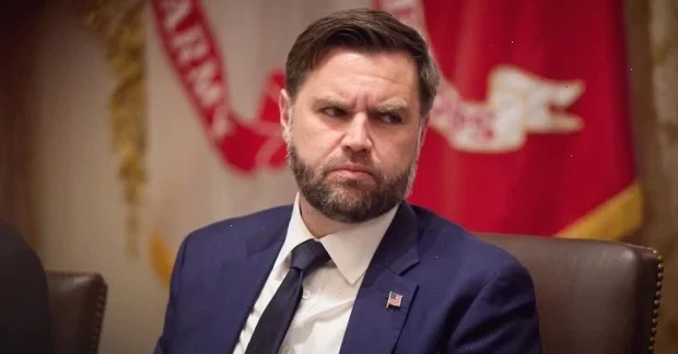 Венс назвав слова Зеленського про Орбана "скандальними"